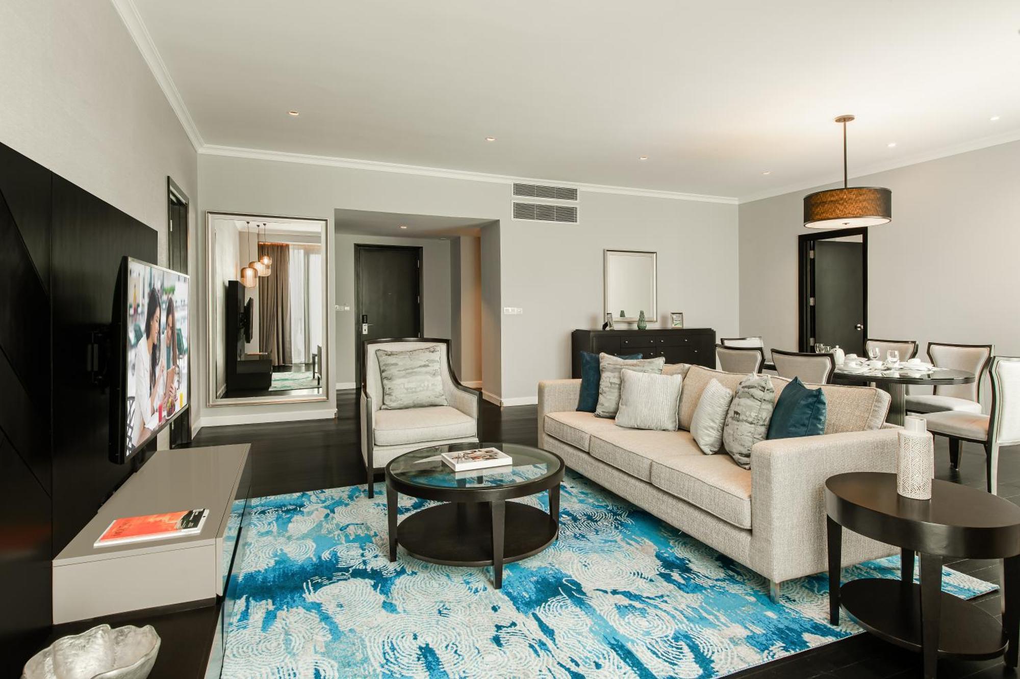 Premier Two-Bedroom Apartment,1572629570:JPEG